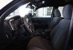 2018 Toyota Tacoma - Image 28