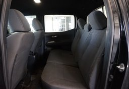 2018 Toyota Tacoma - Image 32