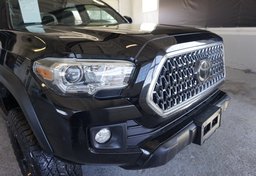 2018 Toyota Tacoma - Image 15