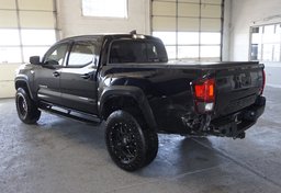 2018 Toyota Tacoma - Image 7