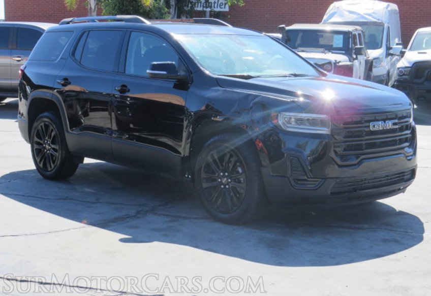 2022 GMC Acadia - Image 4