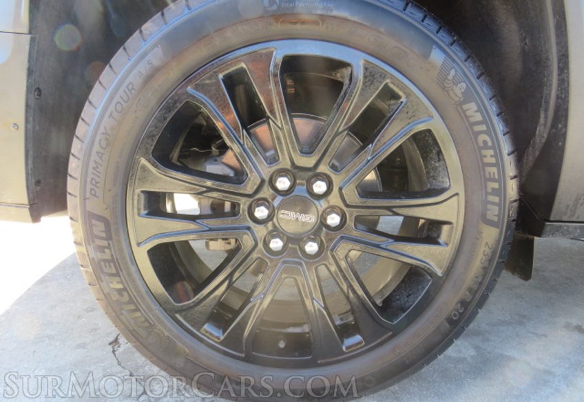 2022 GMC Acadia - Image 23