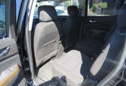 2022 GMC Acadia - Image 33