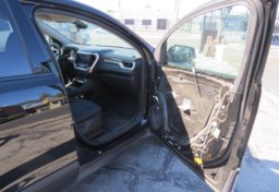 2022 GMC Acadia - Image 26