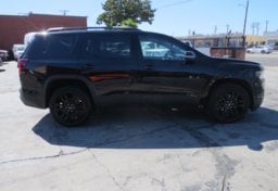 2022 GMC Acadia - Image 6