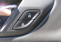 2022 GMC Acadia - Image 52