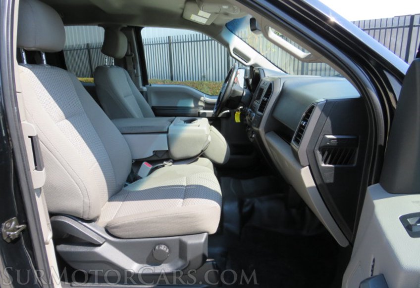 2017 Ford F-150 - Image 44