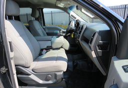 2017 Ford F-150 - Image 44