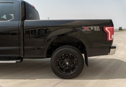 2017 Ford F-150 - Image 25