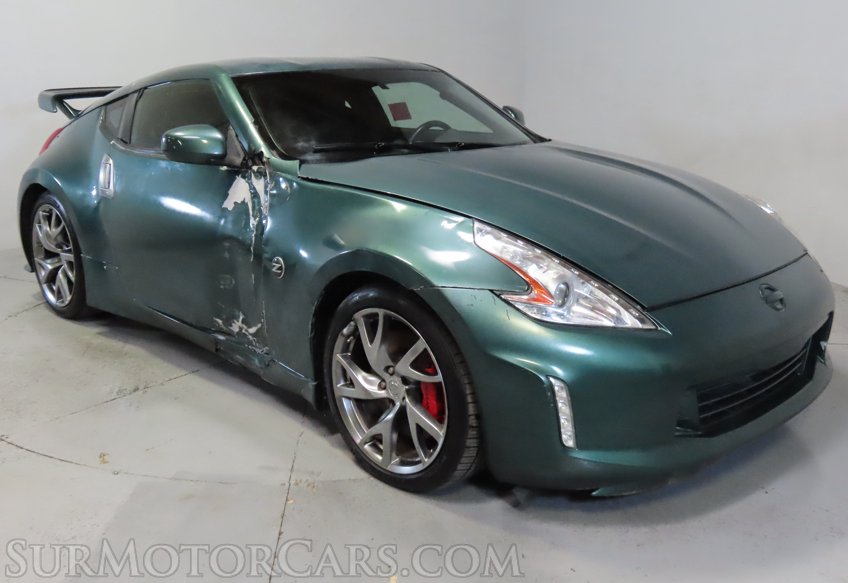 2017 Nissan 370Z - Image 2