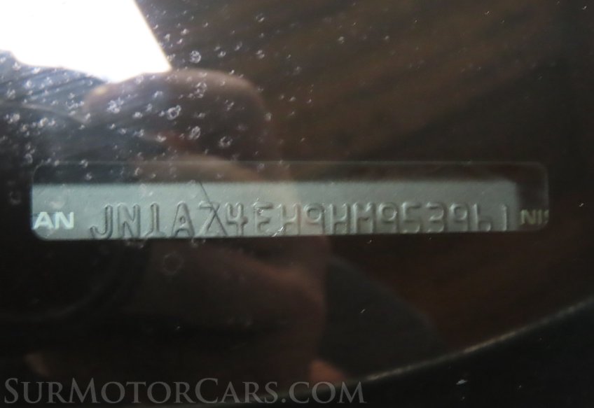 2017 Nissan 370Z - Image 40