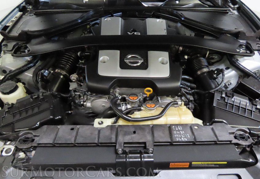 2017 Nissan 370Z - Image 38