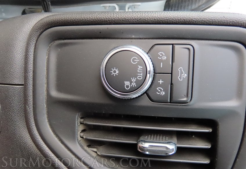 2024 GMC Sierra 3500HD CC - Image 46