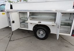 2024 GMC Sierra 3500HD CC - Image 21