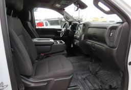 2024 GMC Sierra 3500HD CC - Image 35