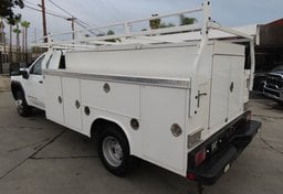 2024 GMC Sierra 3500HD CC - Image 8