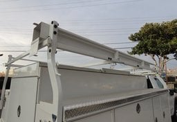 2024 GMC Sierra 3500HD CC - Image 20