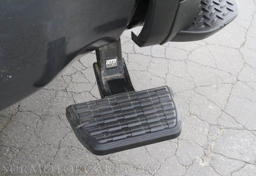 2019 Chevrolet Silverado 3500HD - Image 19