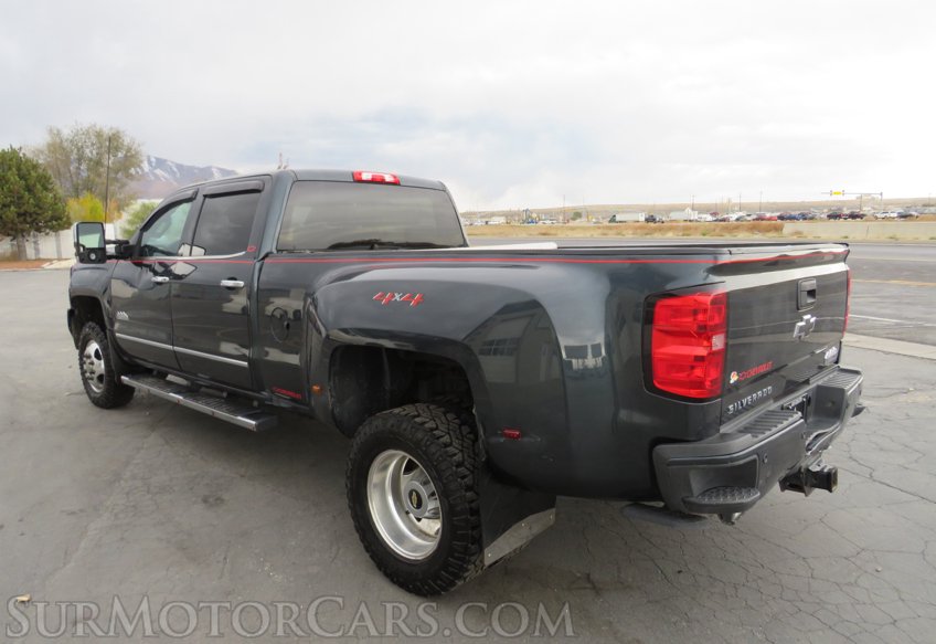 2019 Chevrolet Silverado 3500HD - Image 9