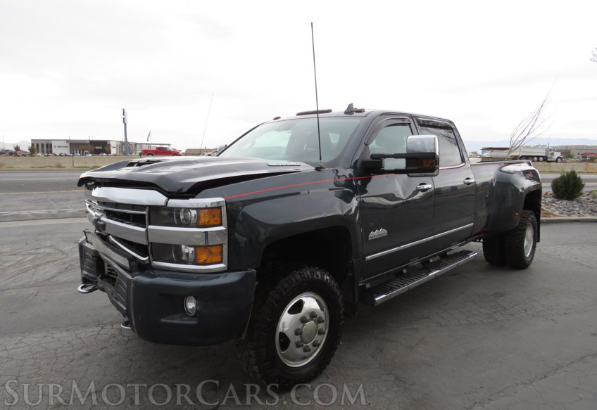 2019 Chevrolet Silverado 3500HD - Image 6