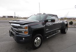 2019 Chevrolet Silverado 3500HD - Image 4