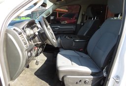 2020 Ram 1500 - Image 27