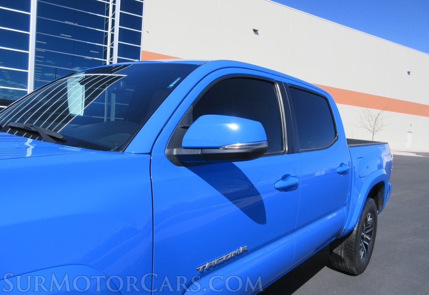 2021 Toyota Tacoma - Image 18