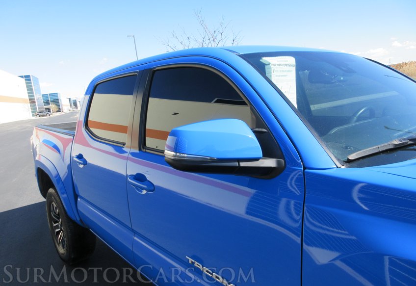 2021 Toyota Tacoma - Image 19