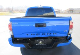 2021 Toyota Tacoma - Image 17