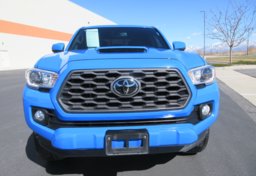 2021 Toyota Tacoma - Image 15