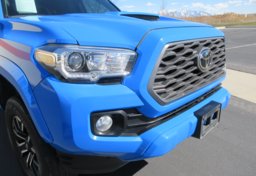 2021 Toyota Tacoma - Image 16