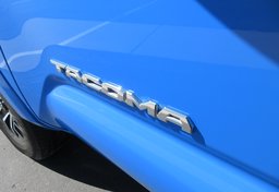 2021 Toyota Tacoma - Image 33