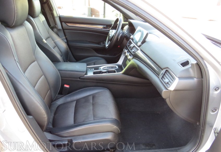 2018 Honda Accord Sedan - Image 24
