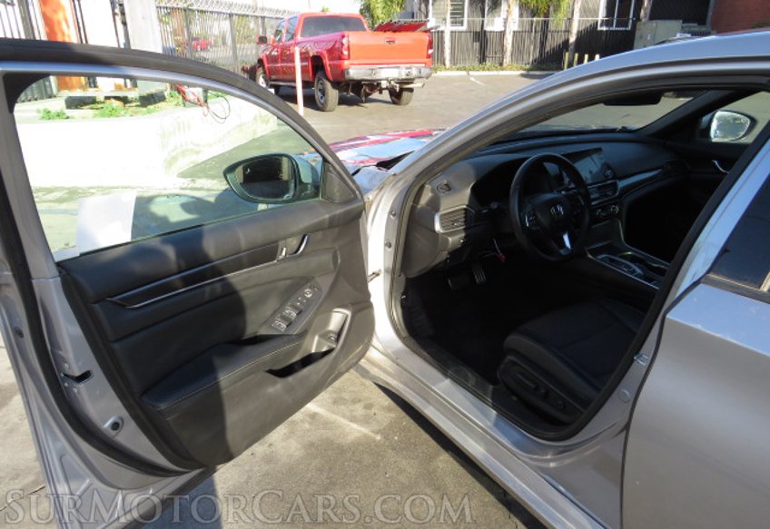 2018 Honda Accord Sedan - Image 20