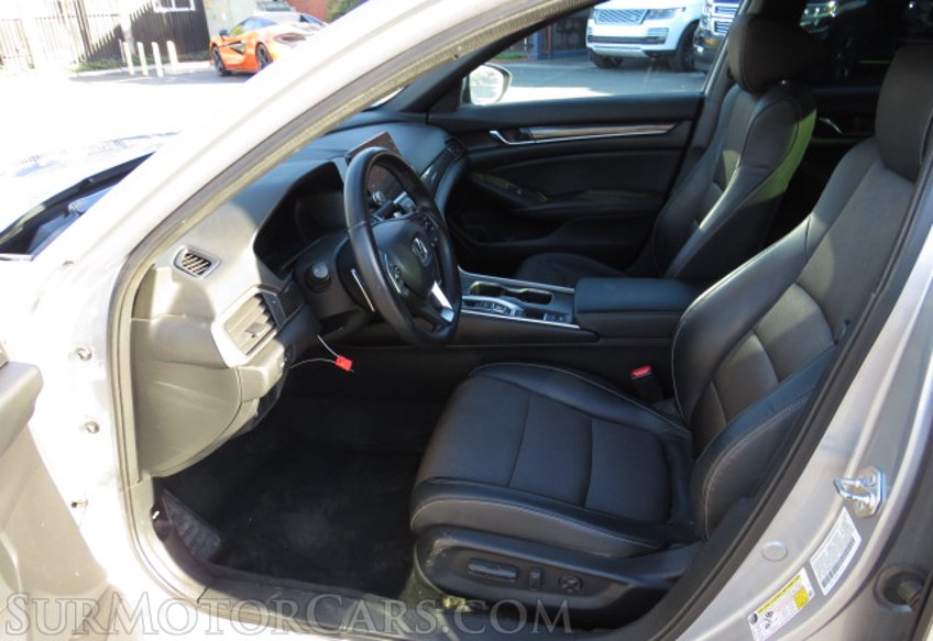 2018 Honda Accord Sedan - Image 23