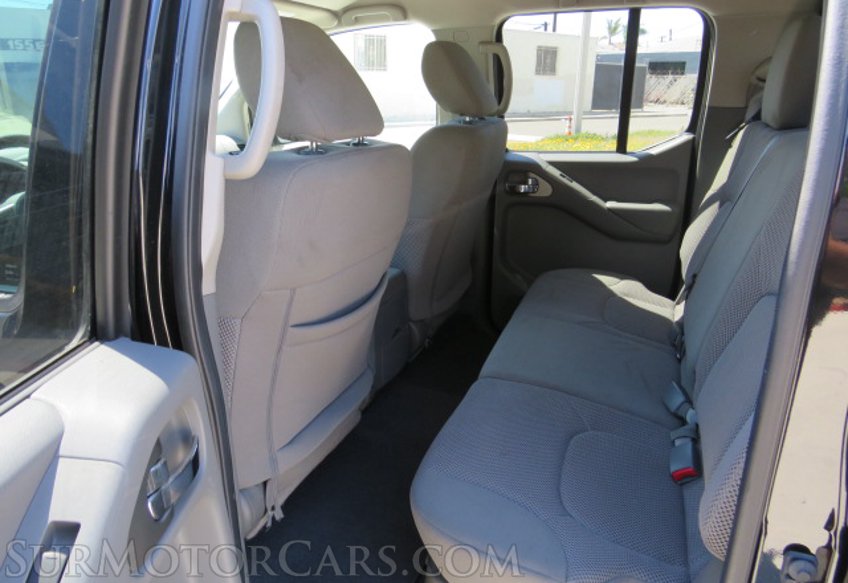 2021 Nissan Frontier - Image 29