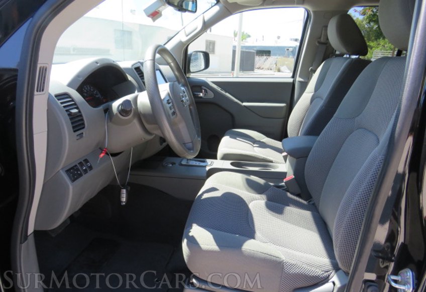 2021 Nissan Frontier - Image 25