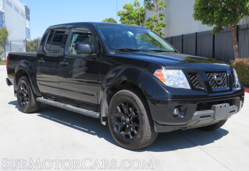 2021 Nissan Frontier - Image 3
