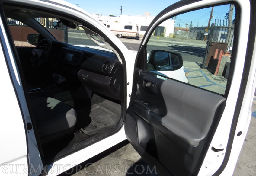 2018 Toyota Tacoma - Image 20