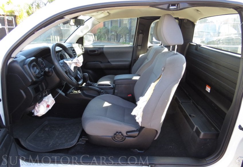 2018 Toyota Tacoma - Image 21