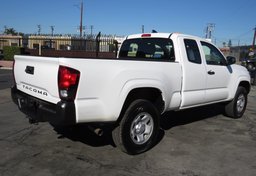 2018 Toyota Tacoma - Image 8