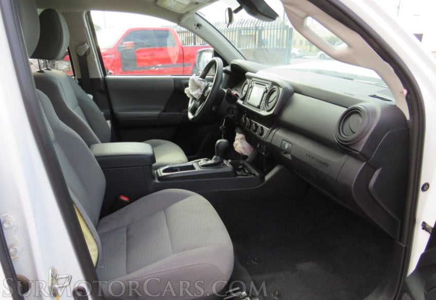 2019 Toyota Tacoma 4WD - Image 27