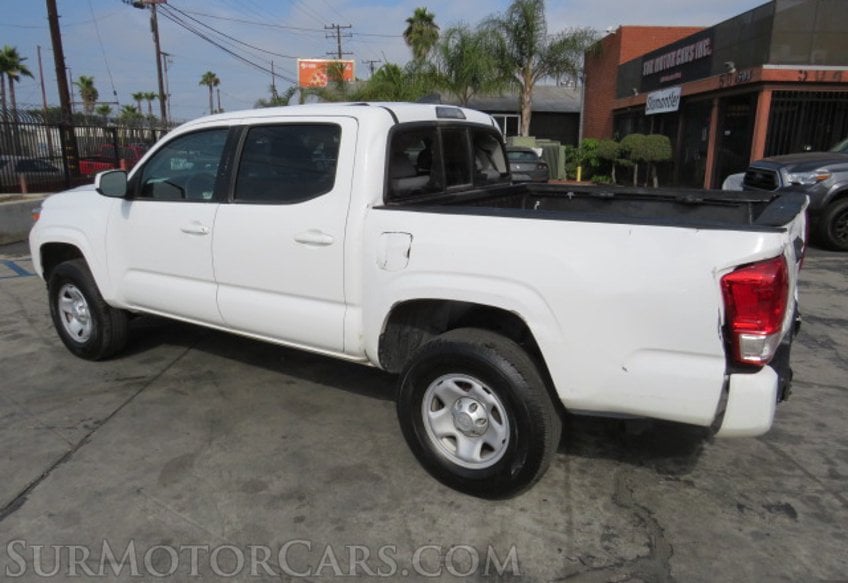 2019 Toyota Tacoma 4WD - Image 5