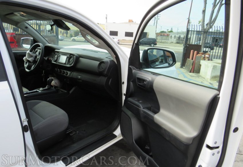 2019 Toyota Tacoma 4WD - Image 21