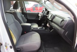 2019 Toyota Tacoma 4WD - Image 25