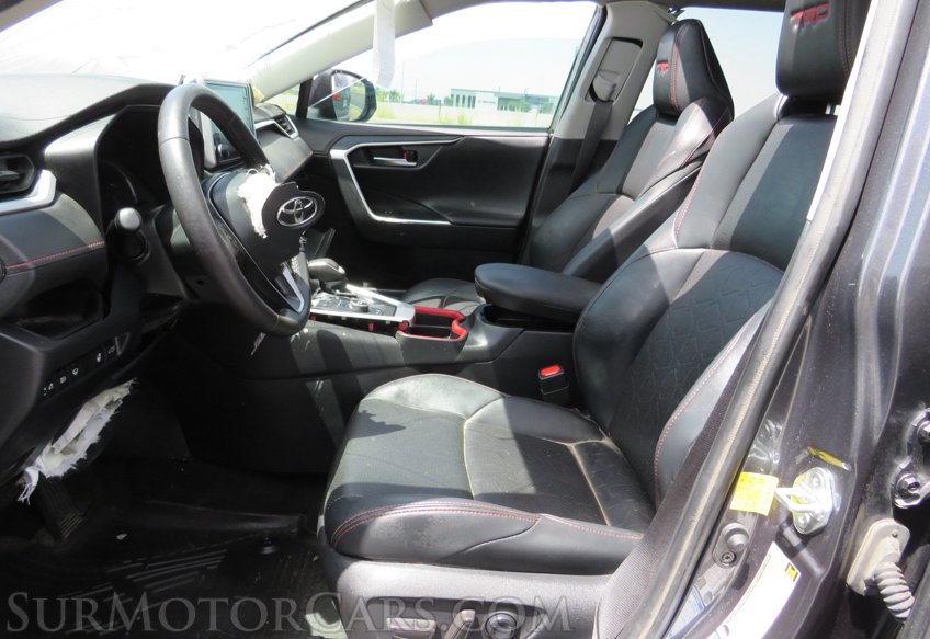 2021 Toyota RAV4 - Image 26