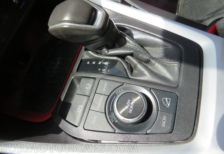 2021 Toyota RAV4 - Image 38