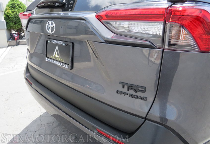 2021 Toyota RAV4 - Image 22
