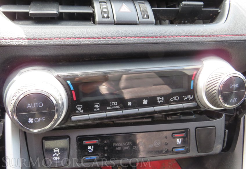 2021 Toyota RAV4 - Image 35