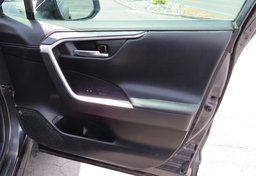 2021 Toyota RAV4 - Image 42